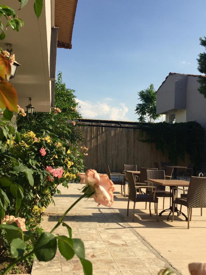 Artemis Yoeruek Otel Old Town Pamukkale Exterior photo