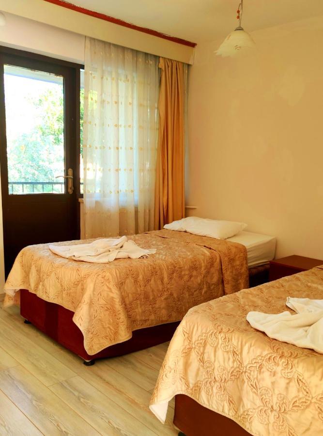 Artemis Yoeruek Otel Old Town Pamukkale Exterior photo